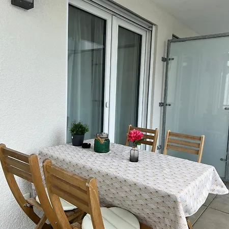 Rosengarten In Apartment *